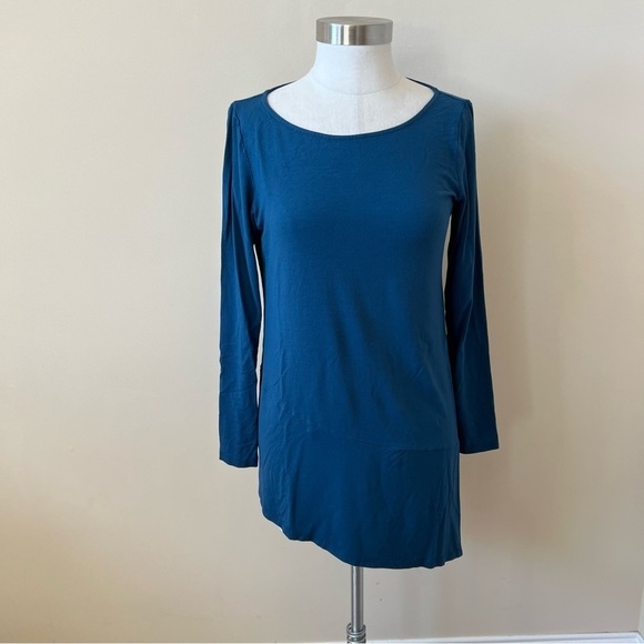 Eileen Fisher asymmetric hem top blue viscose Lycra 865 - Picture 2 of 9